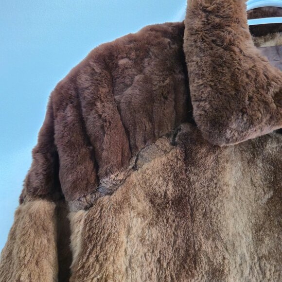 Vintage Gerard Samuel Women Fur Coat - Picture 13 of 17